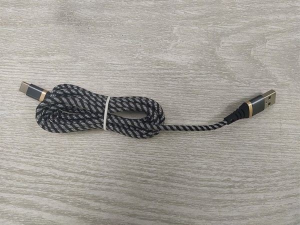 手機Type-C數(shù)據(jù)線定制，深圳手機數(shù)據(jù)線廠家